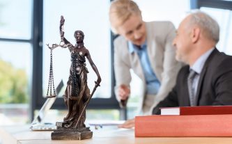 Legal case management software for legal professionals manages contacts, key dates, legal documents, and legal case reports